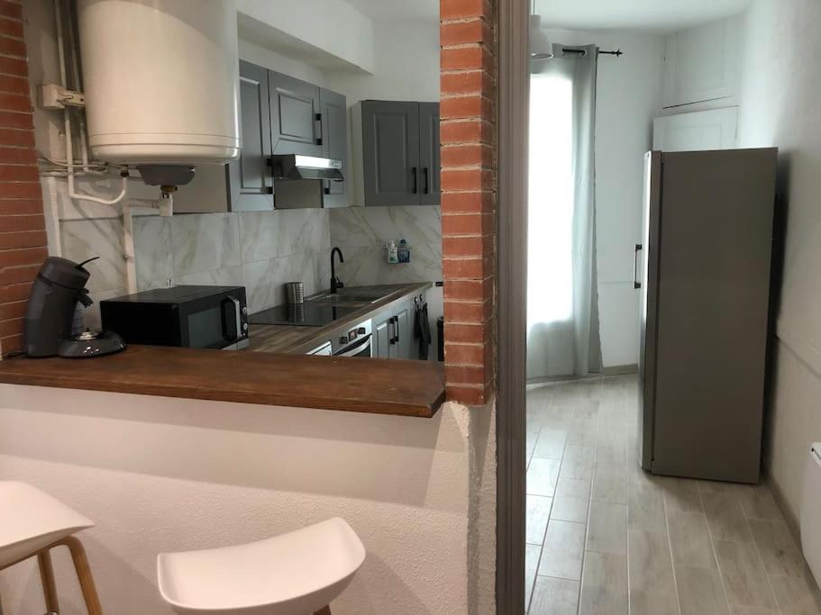 Appartement Spacieux Centre Ville Rivesaltes Extérieur photo